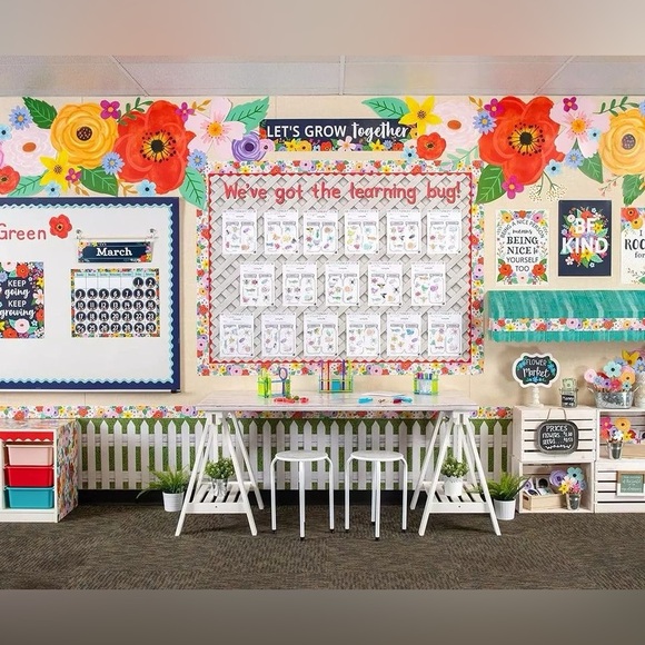 Two Rolls Better Than Paper “White Picket Fence” - Picture 3 of 7